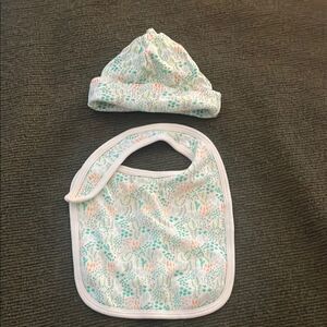 Land of Nod Garden Baby Bib and Hat Set